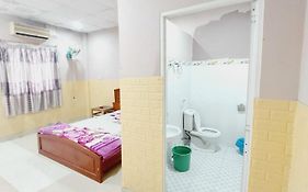 Nhà Nghỉ Hương Giang